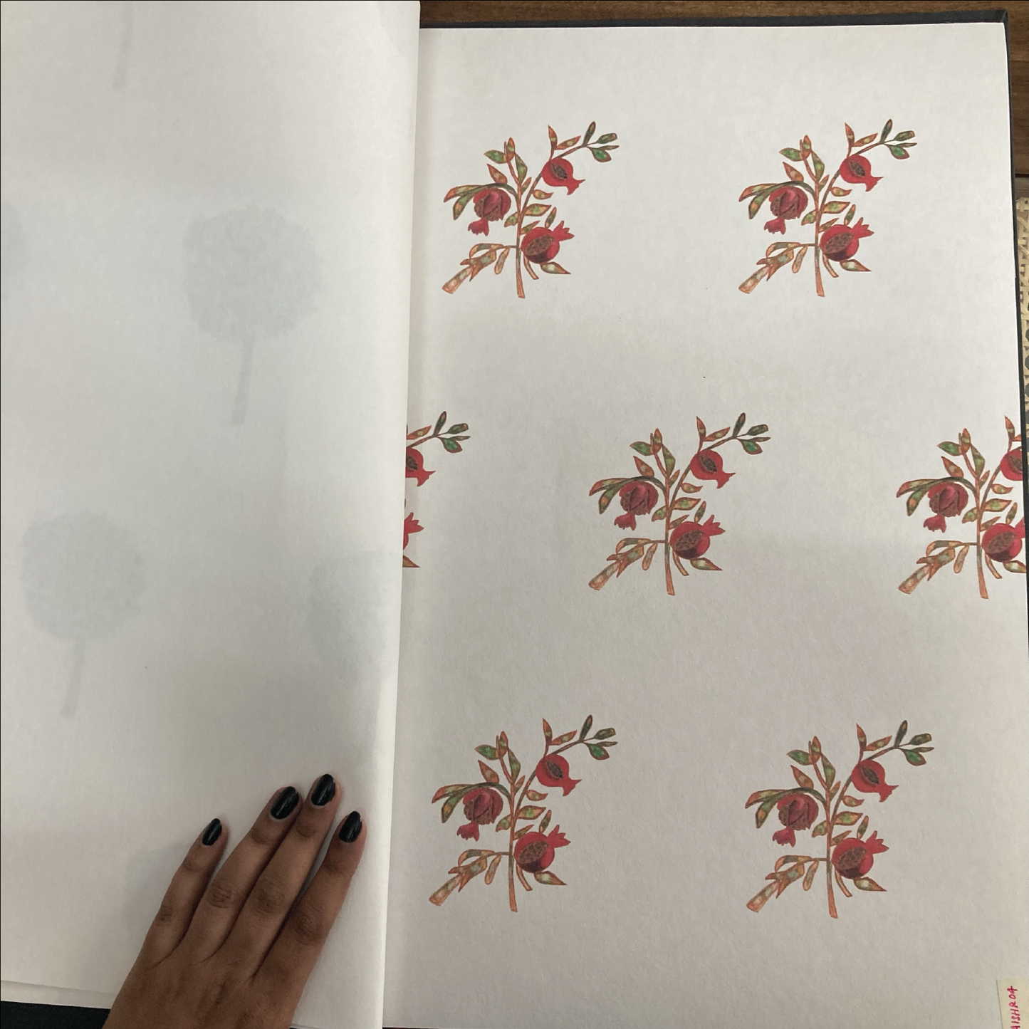 Little Pomegranate Wallpaper