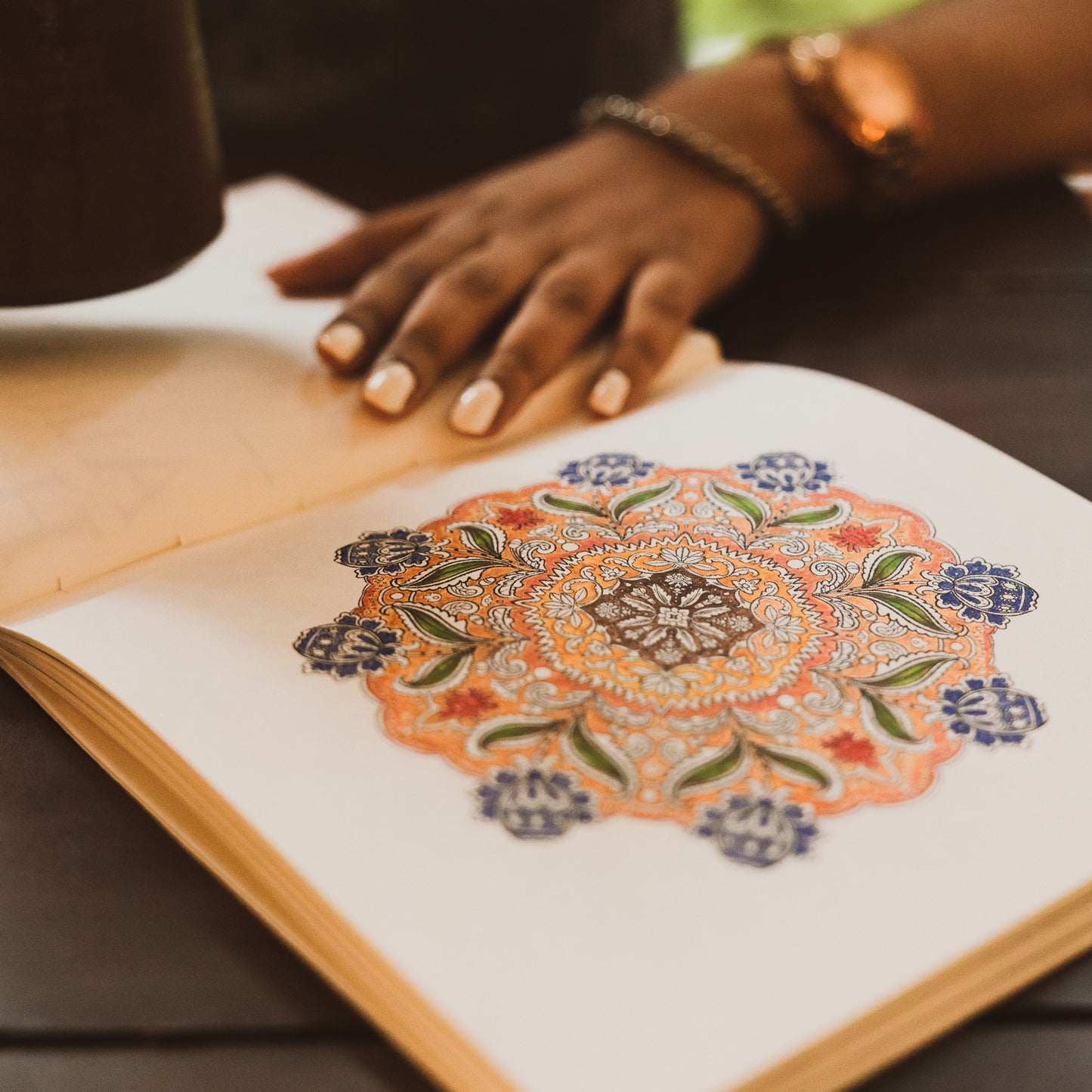 Colouring Book for Adults : Garden of Joy