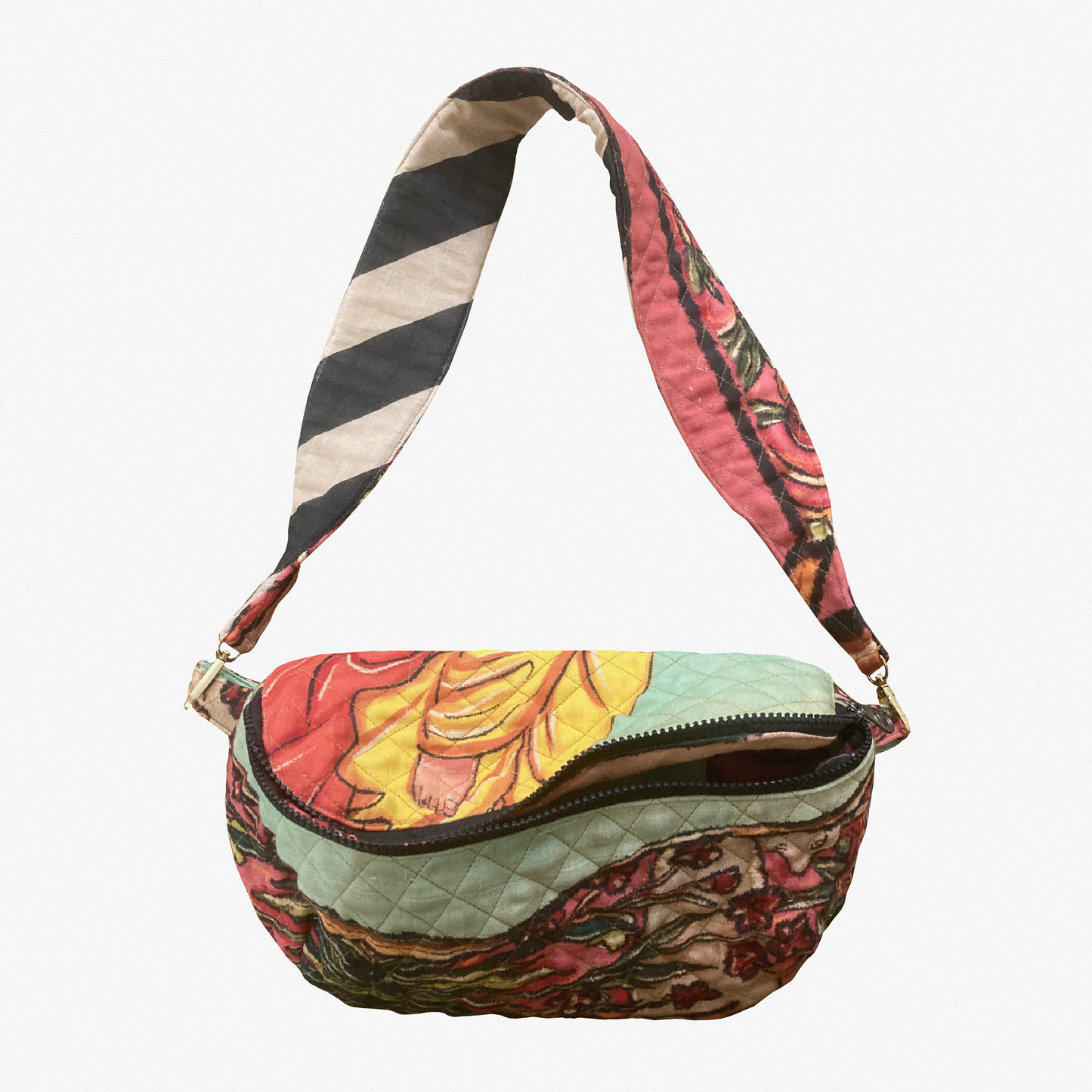 Between Sea and Sky Bag Pochette