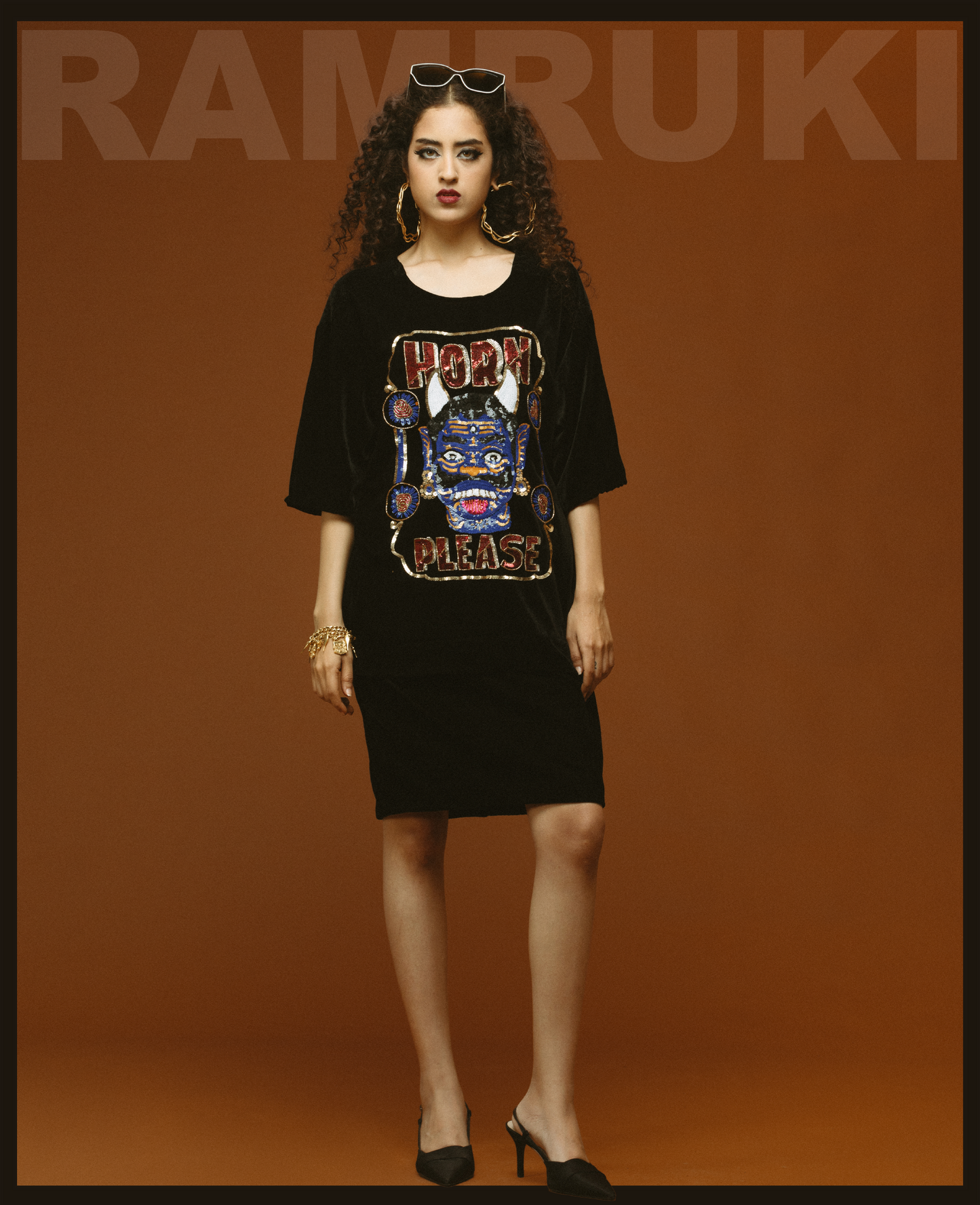 Horn Please Top - Unisex