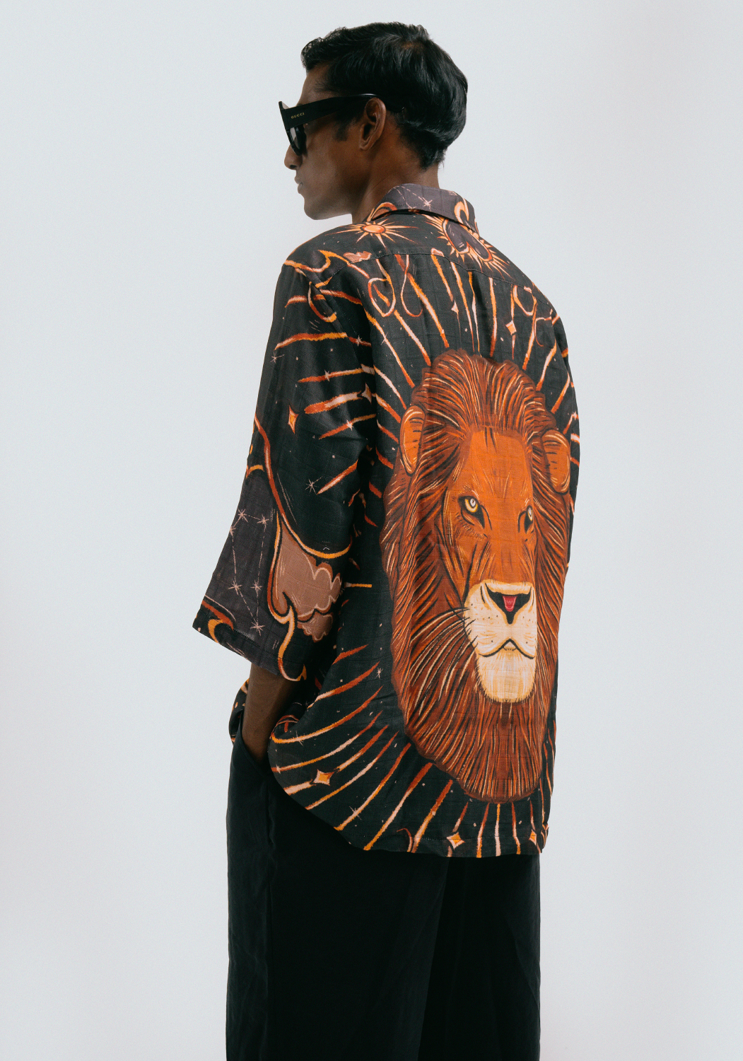Leo Shirt - Unisex