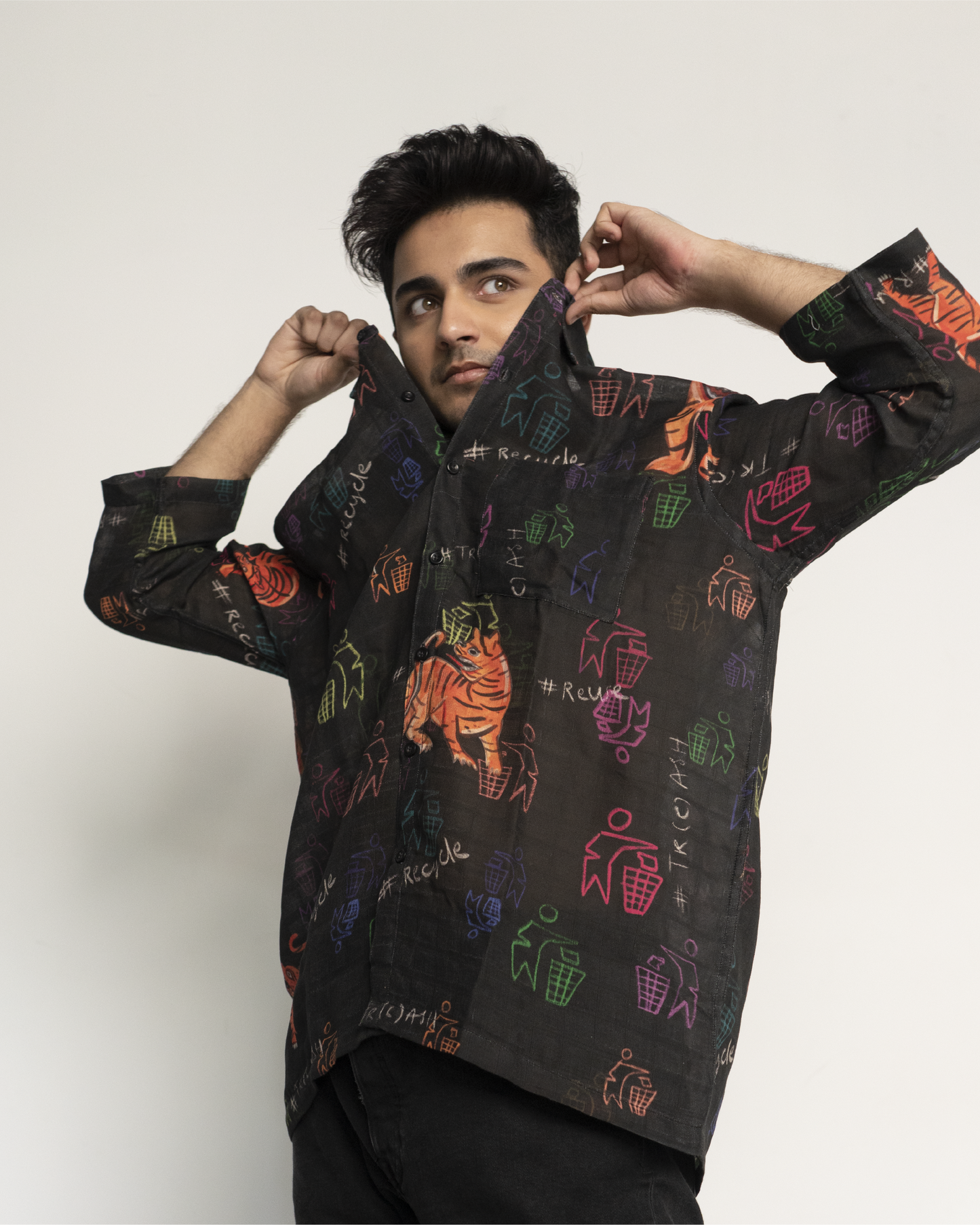 Trash Tiger - Unisex Shirt